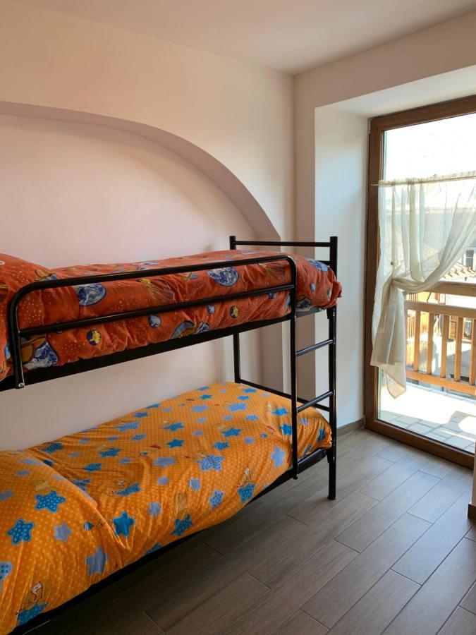Appartamento Vacanze Chantal 佩伊奥 外观 照片